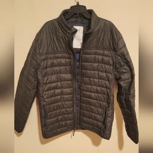 GAP Lightweight Packable Puffer Jacket